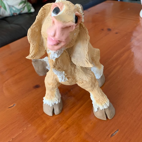 Cheeky Goat Figurine - Picture 4 of 12
